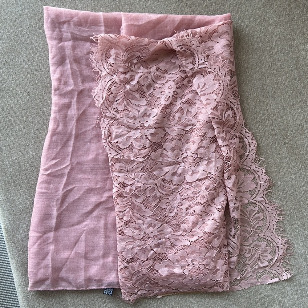 Elegant Pink Lace Scarf
